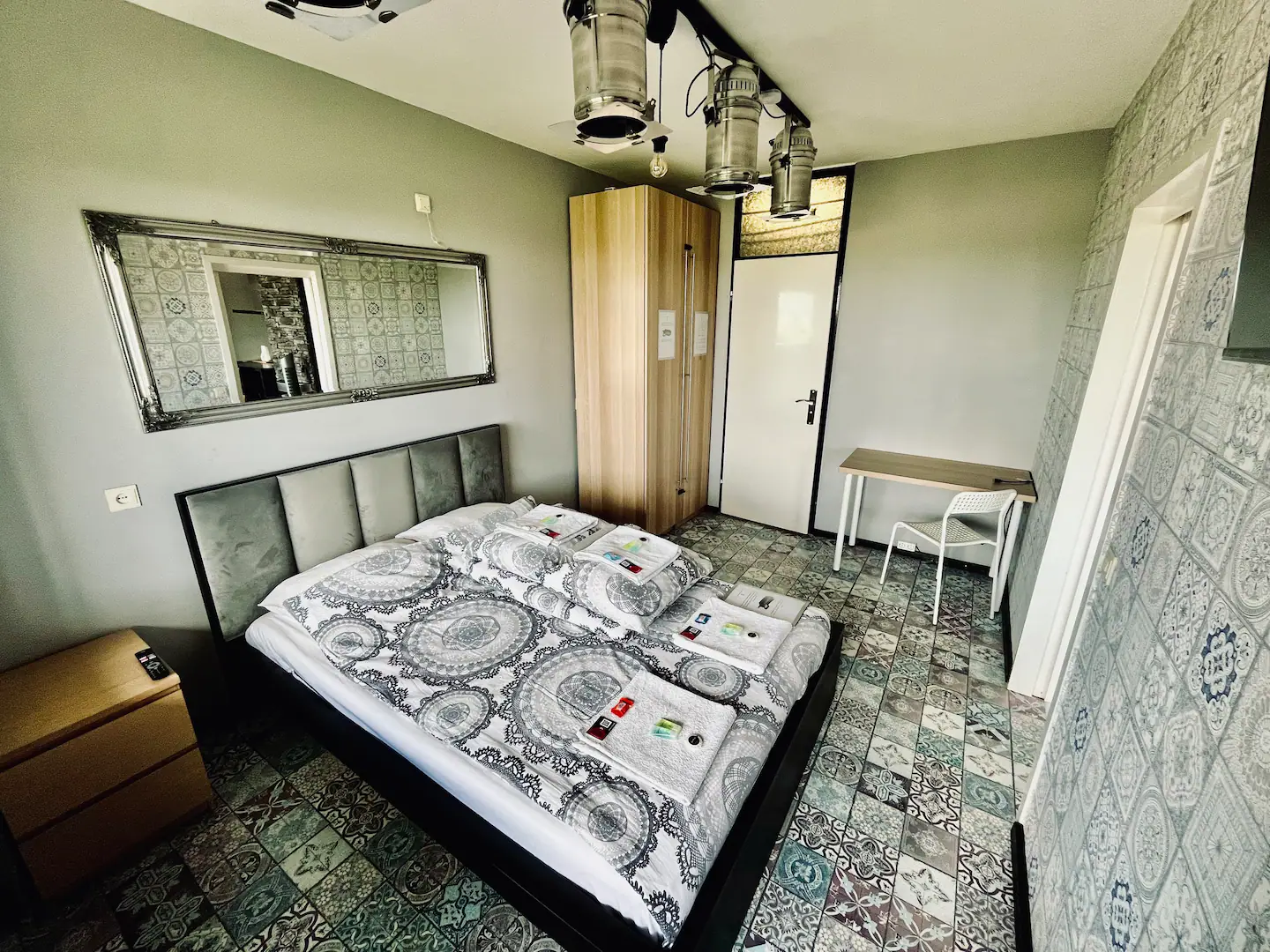 Bedroom eindhovenapart.com